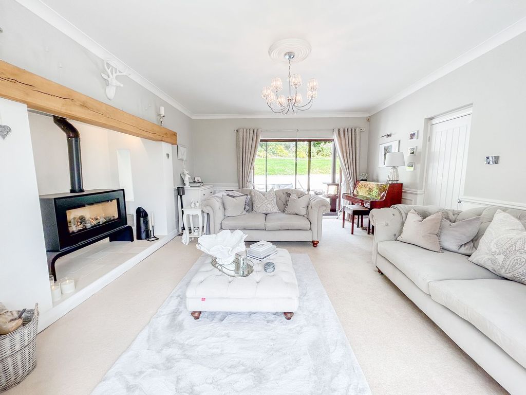 4 bed detached house for sale in Tregarn Close, Langstone NP18, £650,000