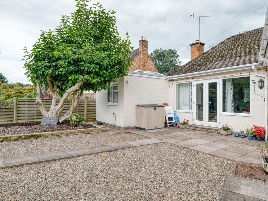 3 bed bungalow for sale in Warwick Avenue, Aston Fields, Bromsgrove B60, £440,000