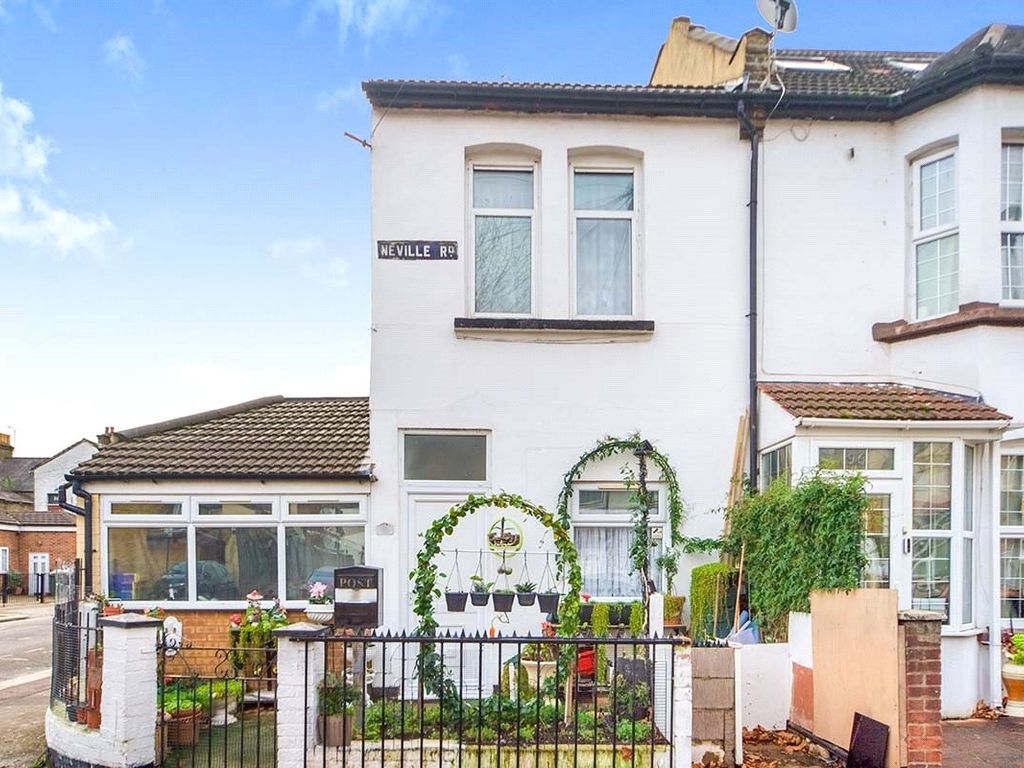 4 bed terraced house for sale in Neville Road, Forest Gate, London E7, £425,000