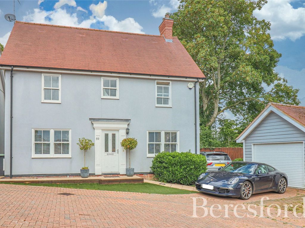 4 bed detached house for sale in Counting House Lane, Dunmow CM6, £550,000