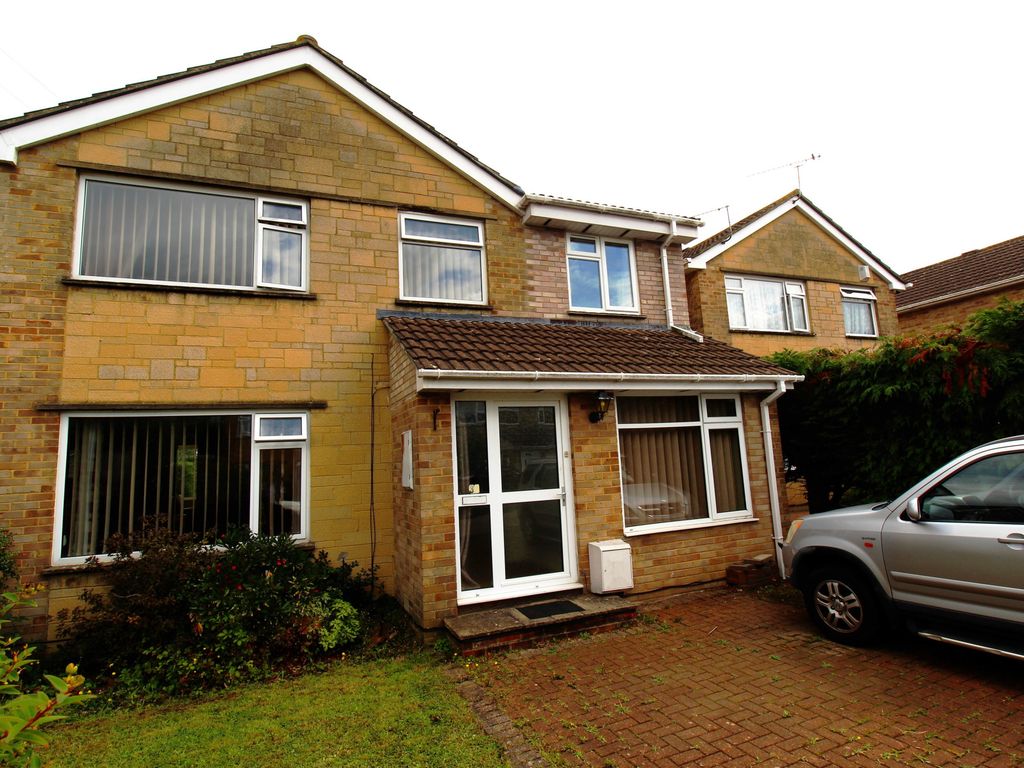 4 bed detached house for sale in Harkwood Drive, Poole BH15, £450,000
