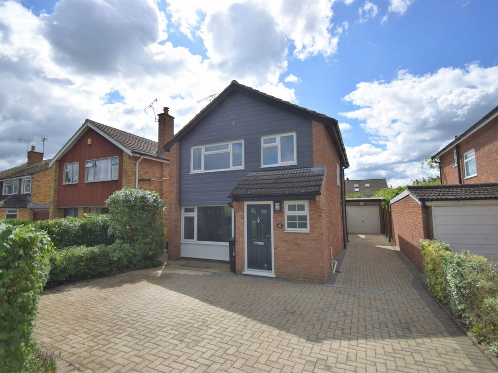 3 bed detached house for sale in Conway Road, Taplow SL6, £620,000