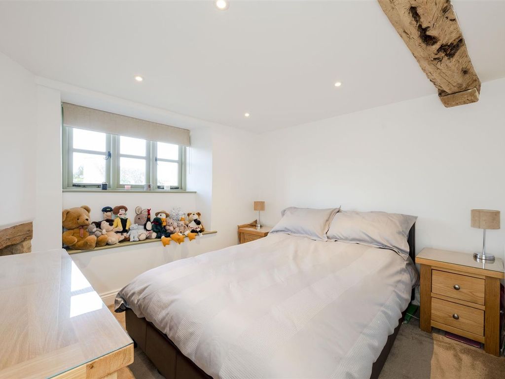 2 bed end terrace house for sale in Cherington, Shipston-On-Stour CV36, £500,000