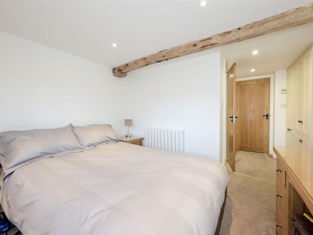 2 bed end terrace house for sale in Cherington, Shipston-On-Stour CV36, £500,000