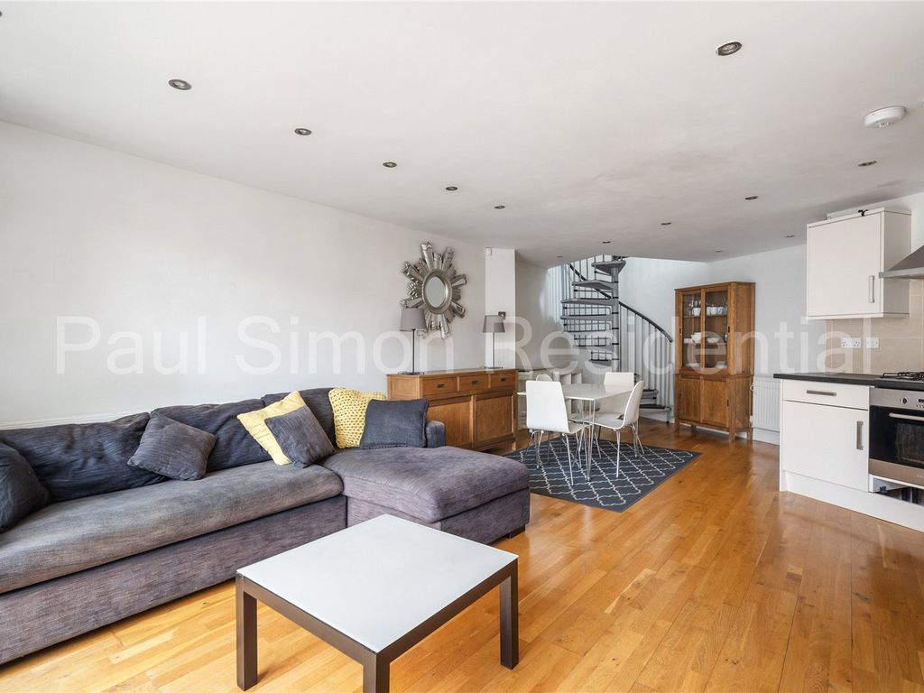 1 bed semi-detached house for sale in Eve Road, London N17, £340,000