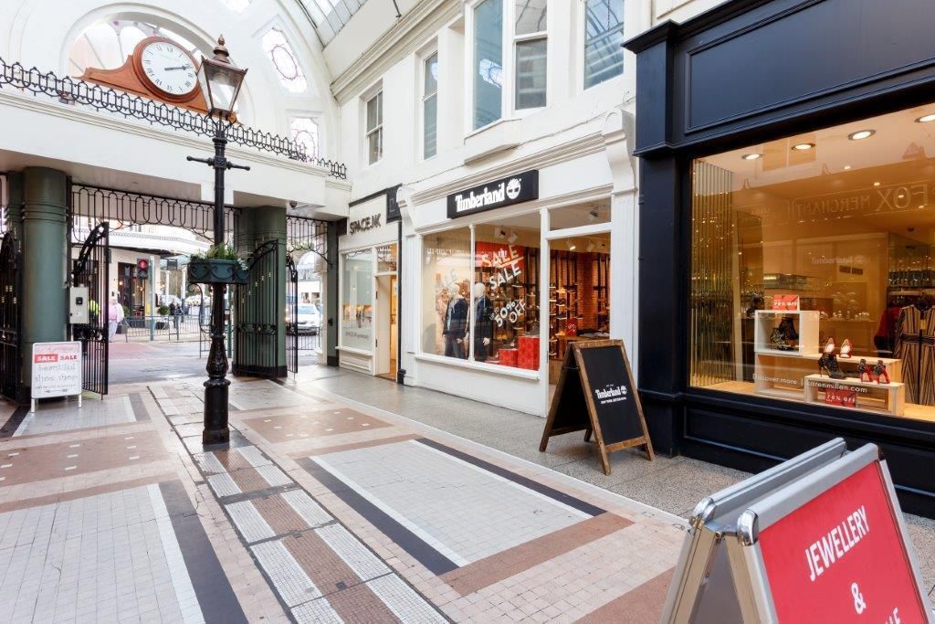 Retail premises to let in The Arcade, Unit 2, Bournemouth, Dorset BH1, £28,500 pa