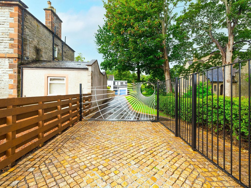 4 bed detached house for sale in 34 Quality Street, Davidson's Mains, Edinburgh EH4, £800,000