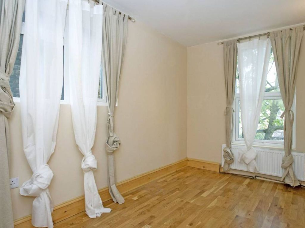 7 bed flat to rent in Rossiter Road, Balham, London SW12, £6,750 pcm