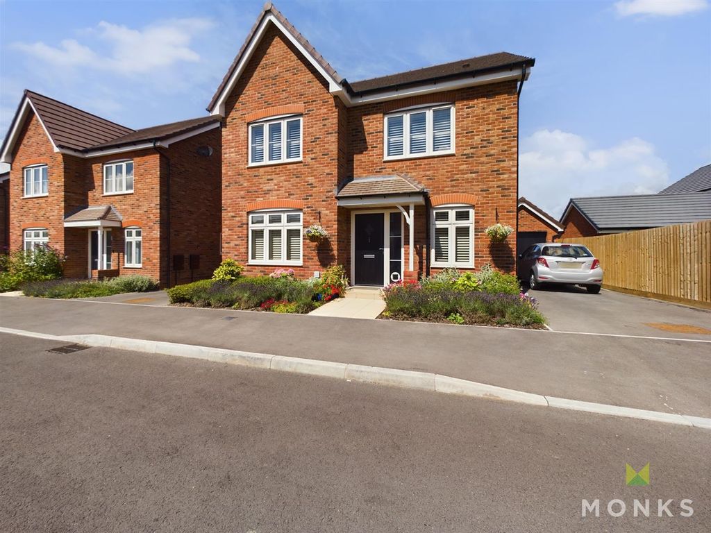 4 bed detached house for sale in Dymock Drive, Oteley Gardens, Shrewsbury SY2, £425,000