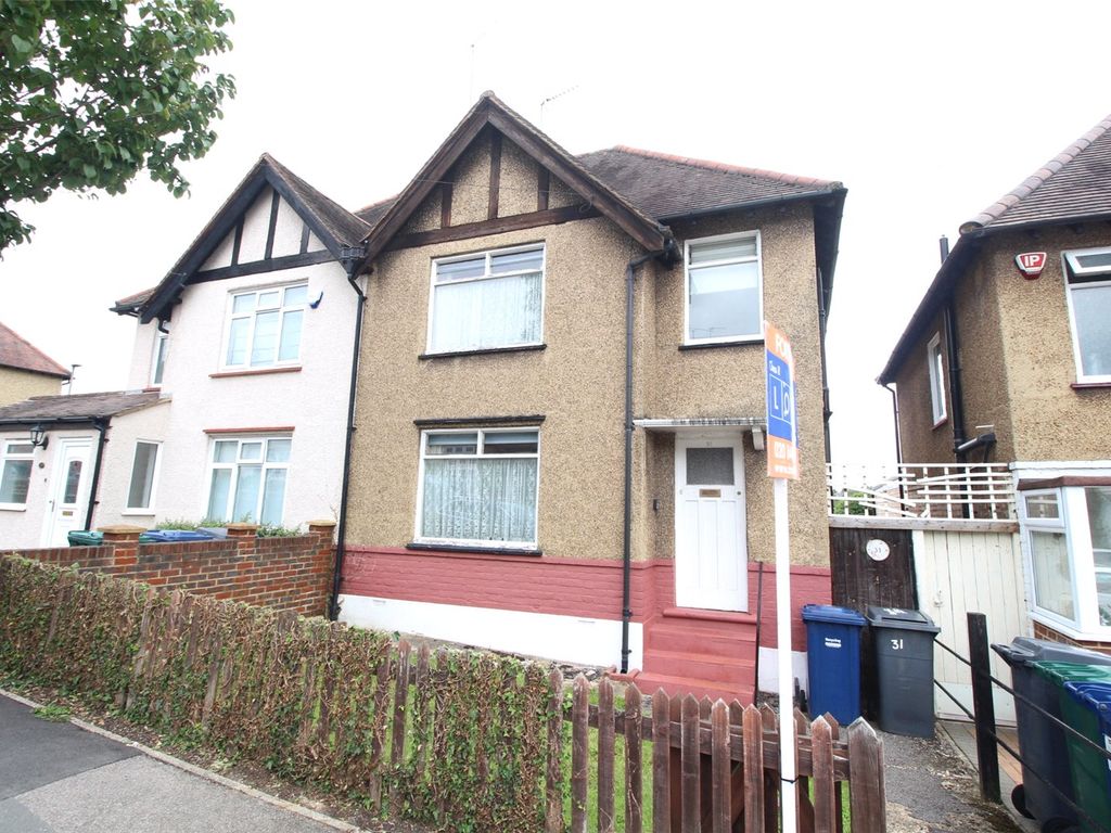 3 bed semi-detached house for sale in Cranbrook Road, East Barnet EN4, £540,000