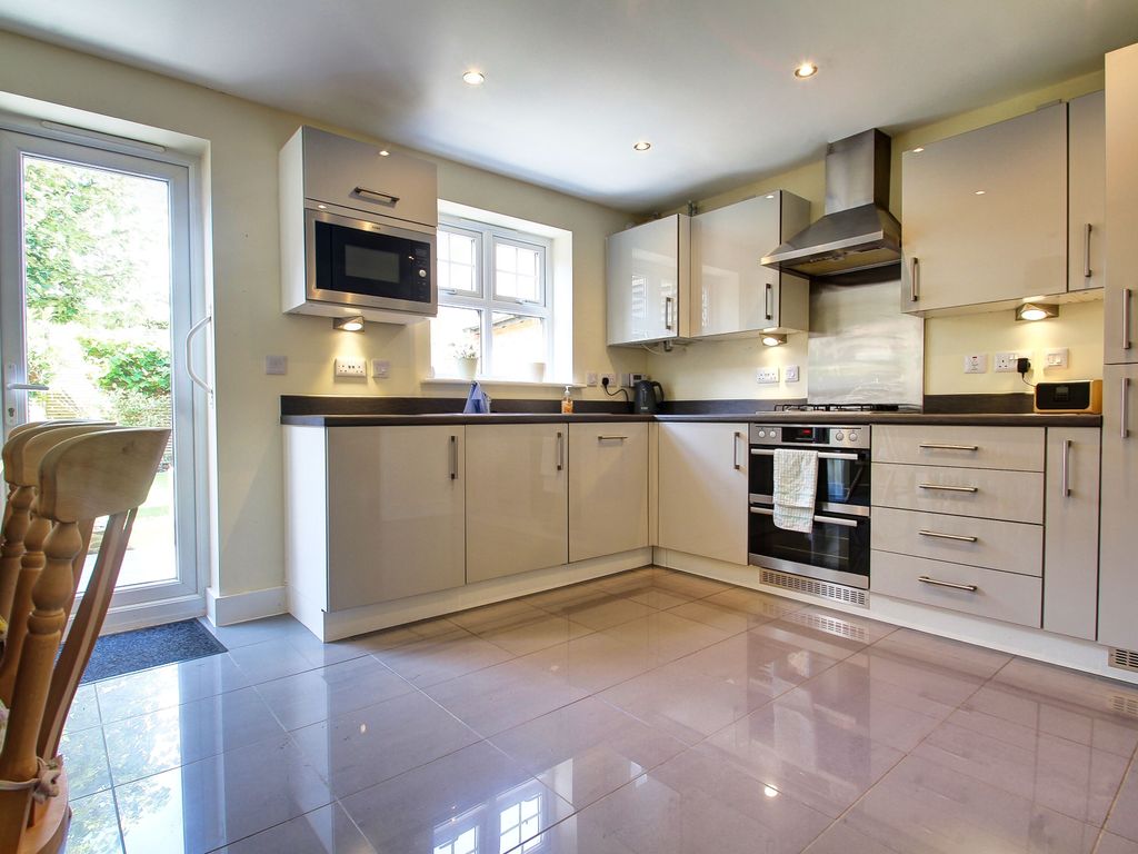 3 bed detached house for sale in Gretton Drive, Anstey LE7, £330,000