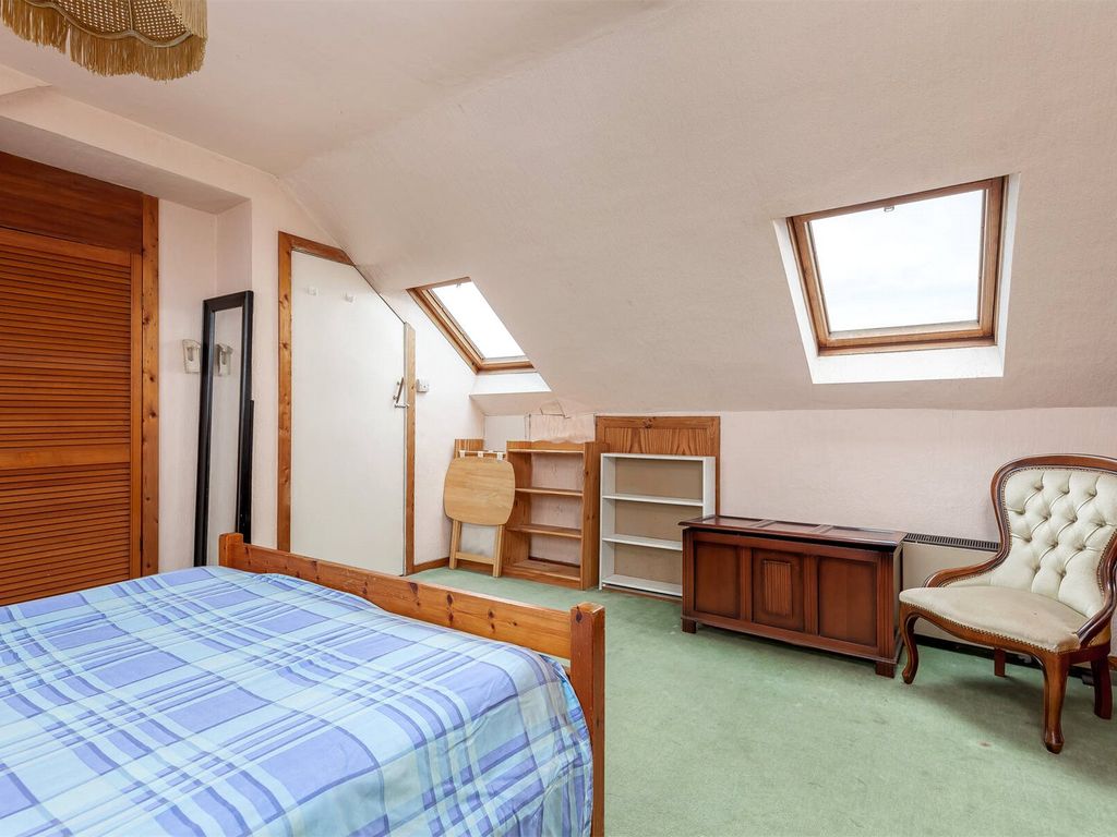3 bed property for sale in Glasgow Road, Ratho Station, Newbridge EH28, £340,000