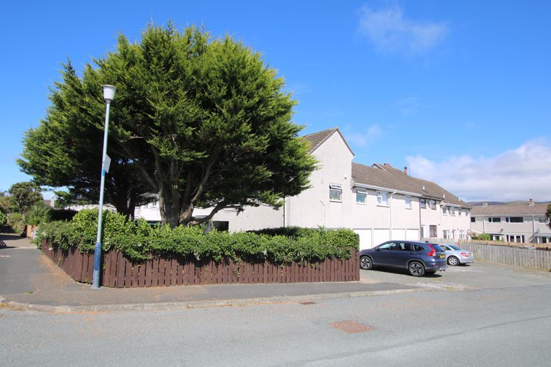 2 bed flat for sale in 20 Ballahane Close, Port Erin IM9, £379,000