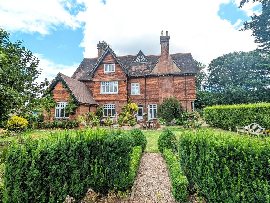 7 bed detached house for sale in Nutfield Park, South Nutfield, Redhill RH1, £1,400,000