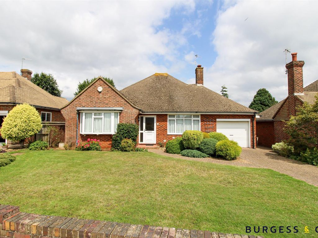 2 bed detached bungalow for sale in Eden Drive, Bexhill-On-Sea TN39, £500,000