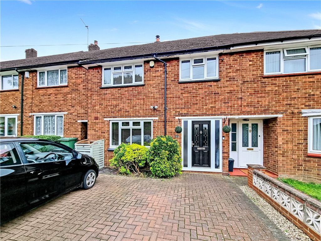 3 bed terraced house for sale in Ronfearn Avenue, St Mary Cray, Kent BR5, £425,000