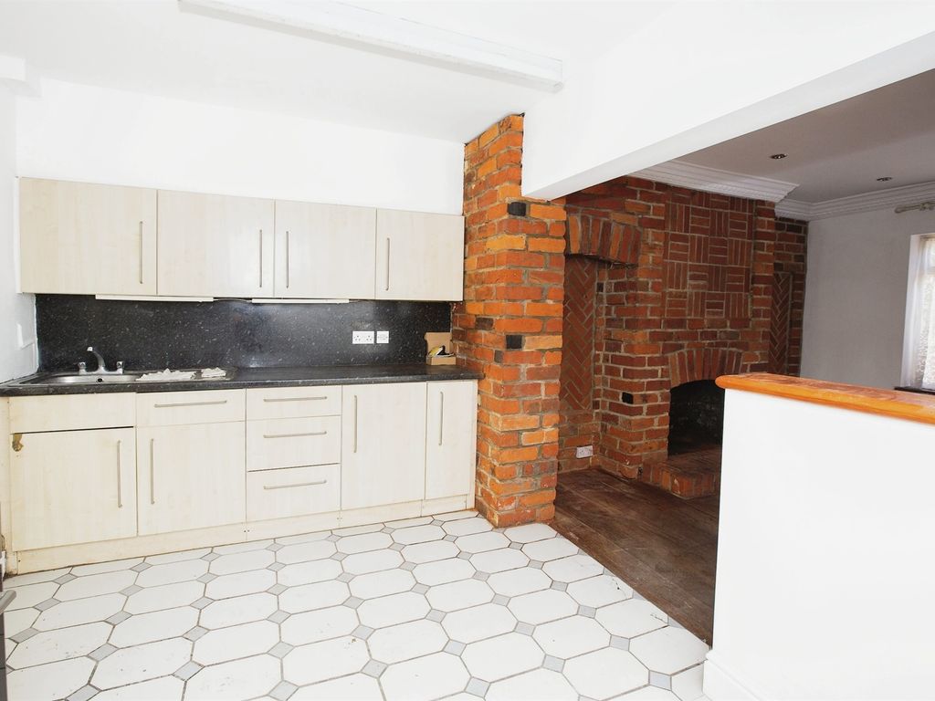 3 bed terraced house for sale in Harrold Road, Becontree, Dagenham RM8, £390,000