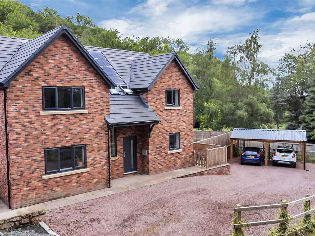 4 bed detached house for sale in Tregarthen Lane, Pant, Oswestry SY10, £475,000