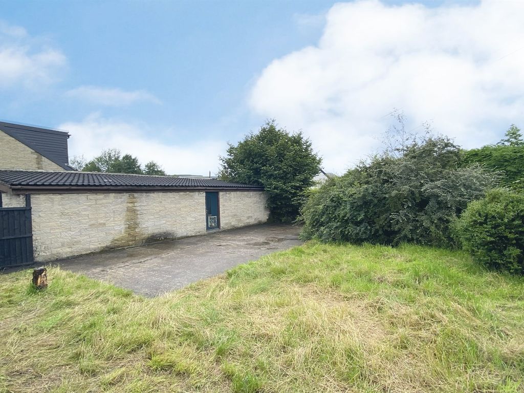 3 bed semi-detached bungalow for sale in Silk Street, Glossop SK13, £280,000
