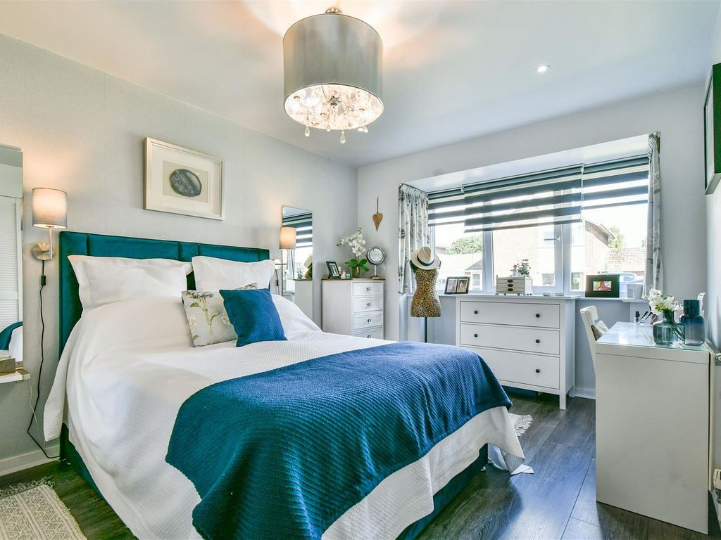 3 bed bungalow for sale in Derwent Drive, Wheldrake, York YO19, £475,000