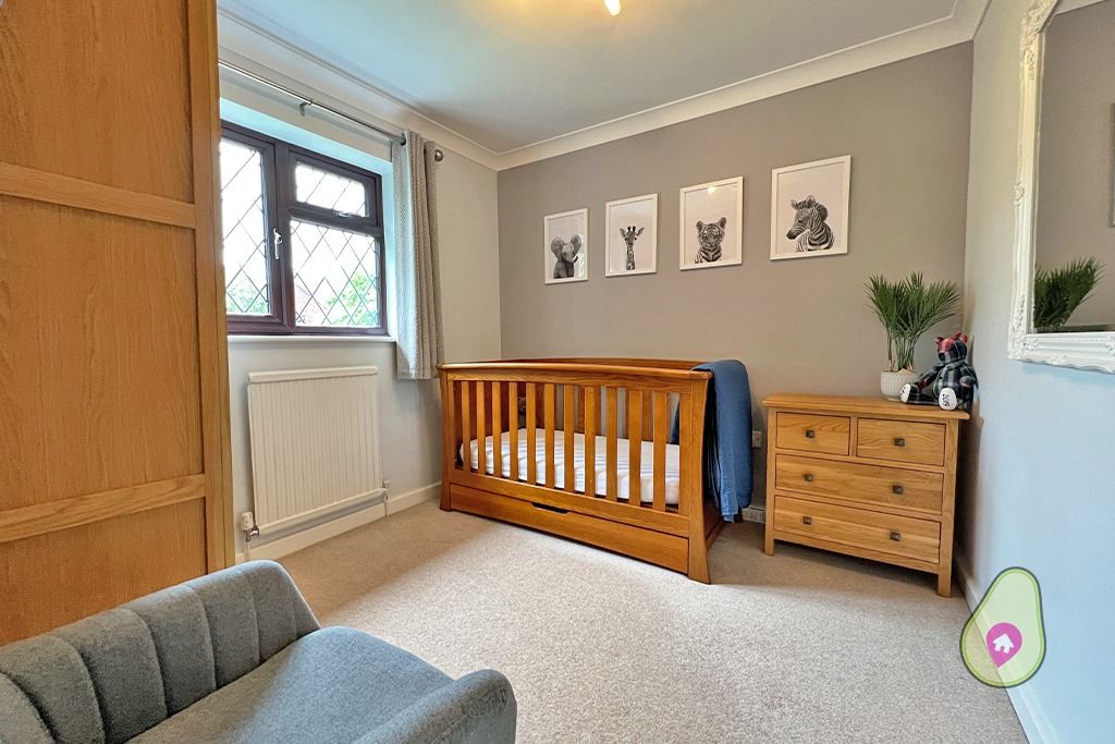 4 bed detached house for sale in Hornbeam Close, Barkham, Wokingham RG41, £650,000