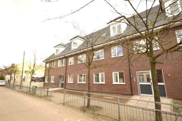2 bed flat to rent in Leicester Street, Wolverhampton WV6, £800 pcm