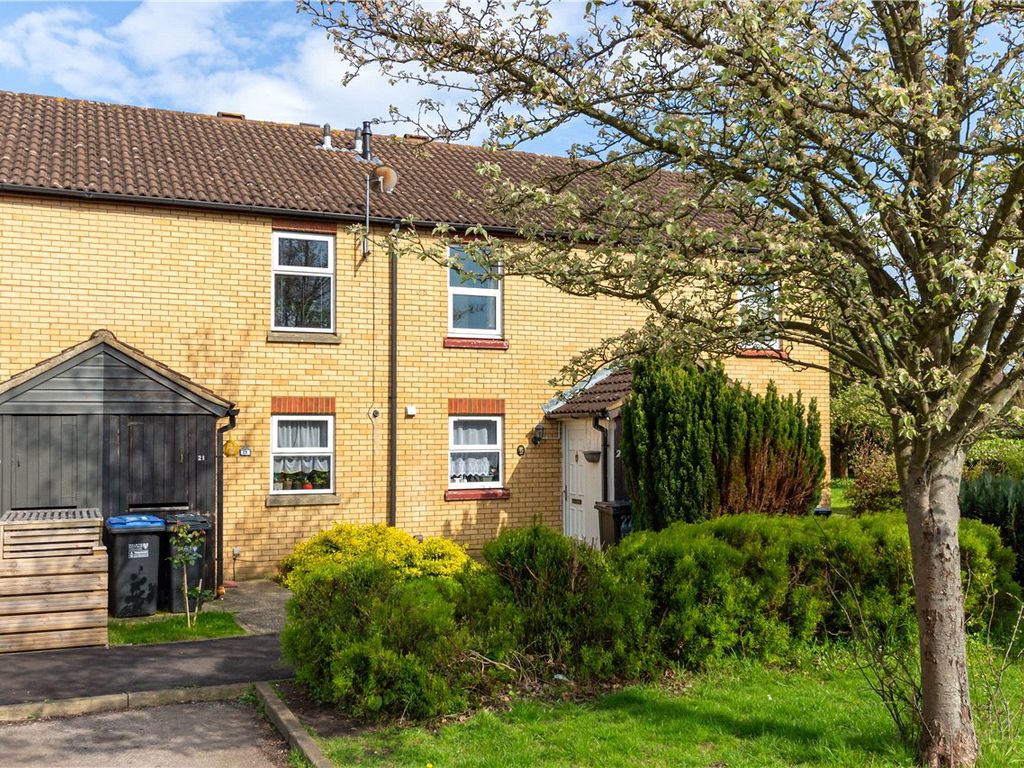 2 bed terraced house for sale in Oaktree Garth, Welwyn Garden City, Hertfordshire AL7, £325,000