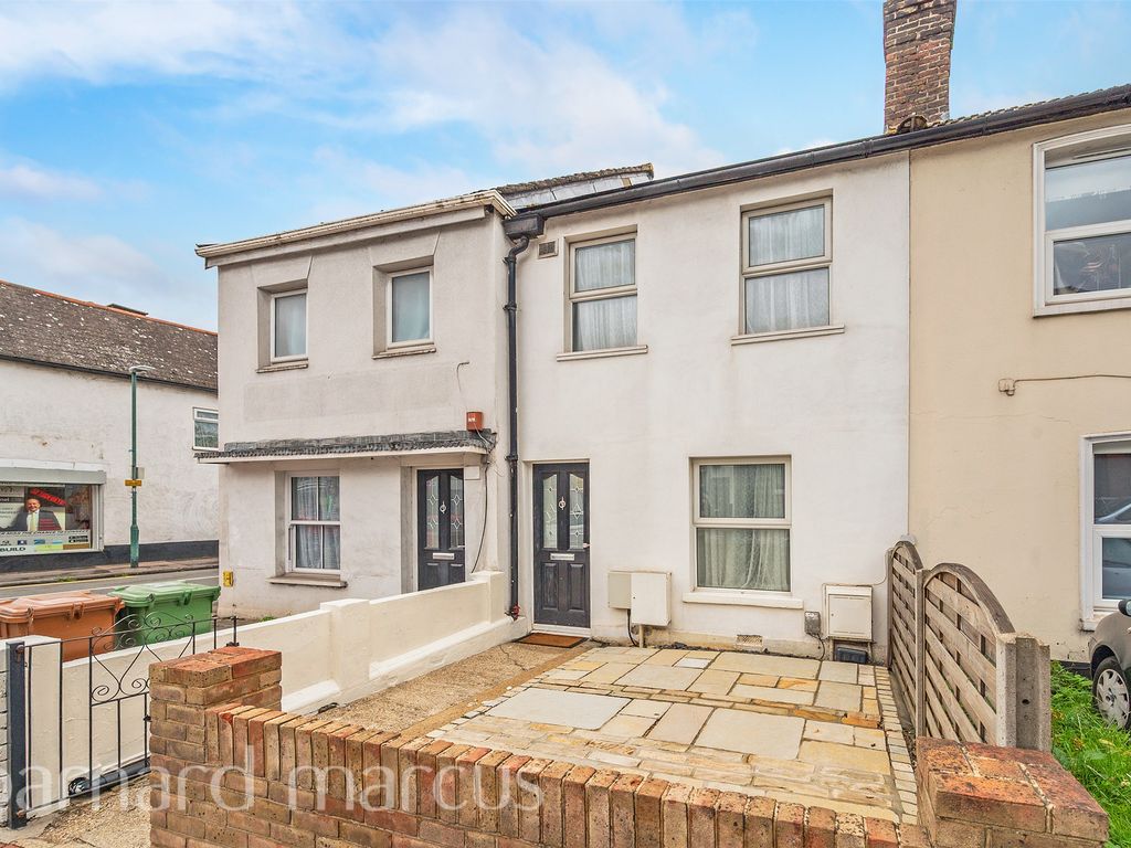 3 bed terraced house for sale in Stafford Road, Wallington SM6, £425,000