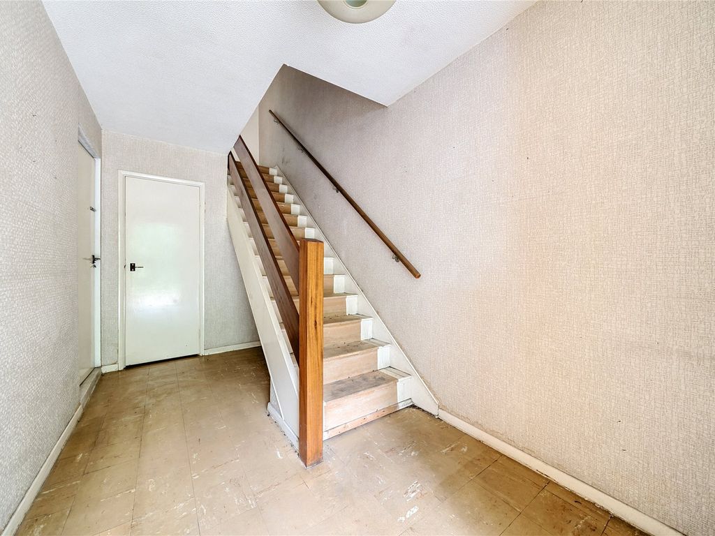 3 bed terraced house for sale in Highland Road, Bromley BR2, £425,000