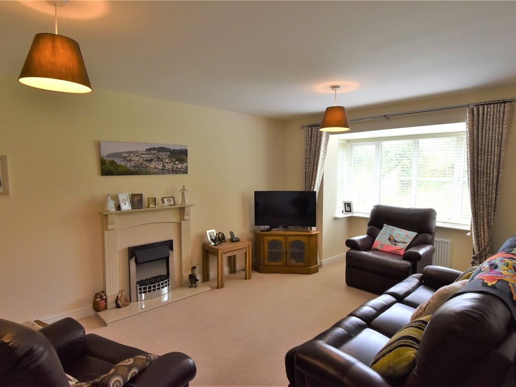 4 bed detached house for sale in Attwell Terrace, Fowey PL23, £425,000