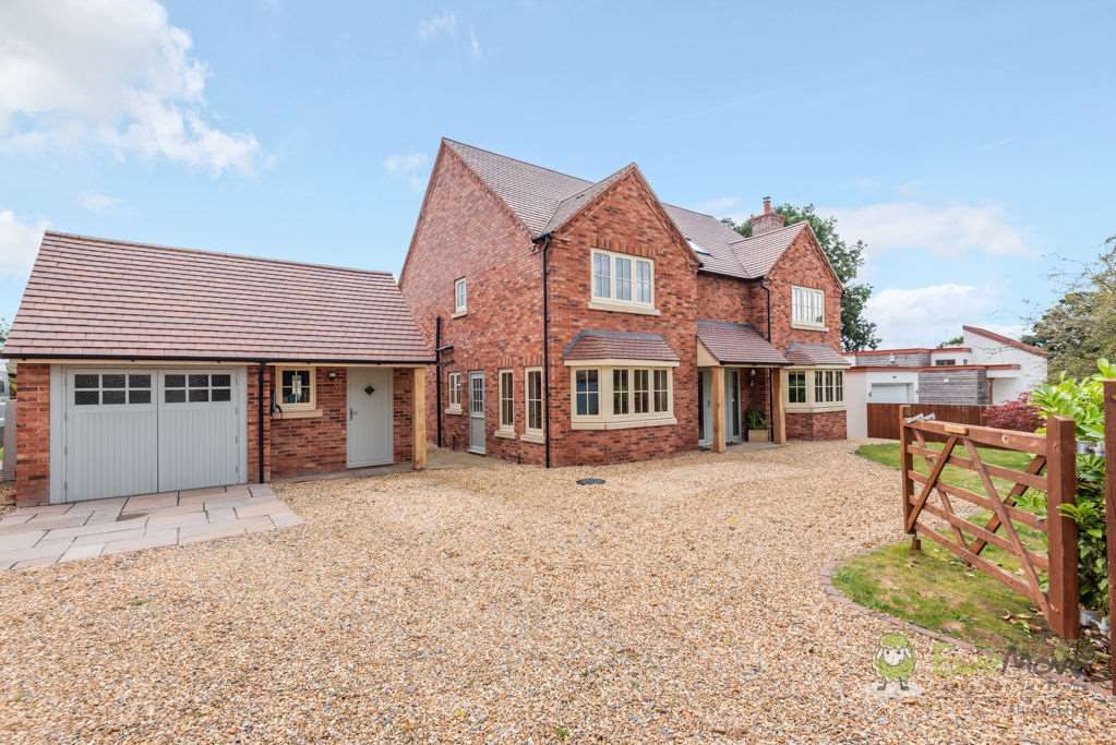 6 bed detached house for sale in Holyhead Road, Bicton, Shrewsbury SY3, £715,000