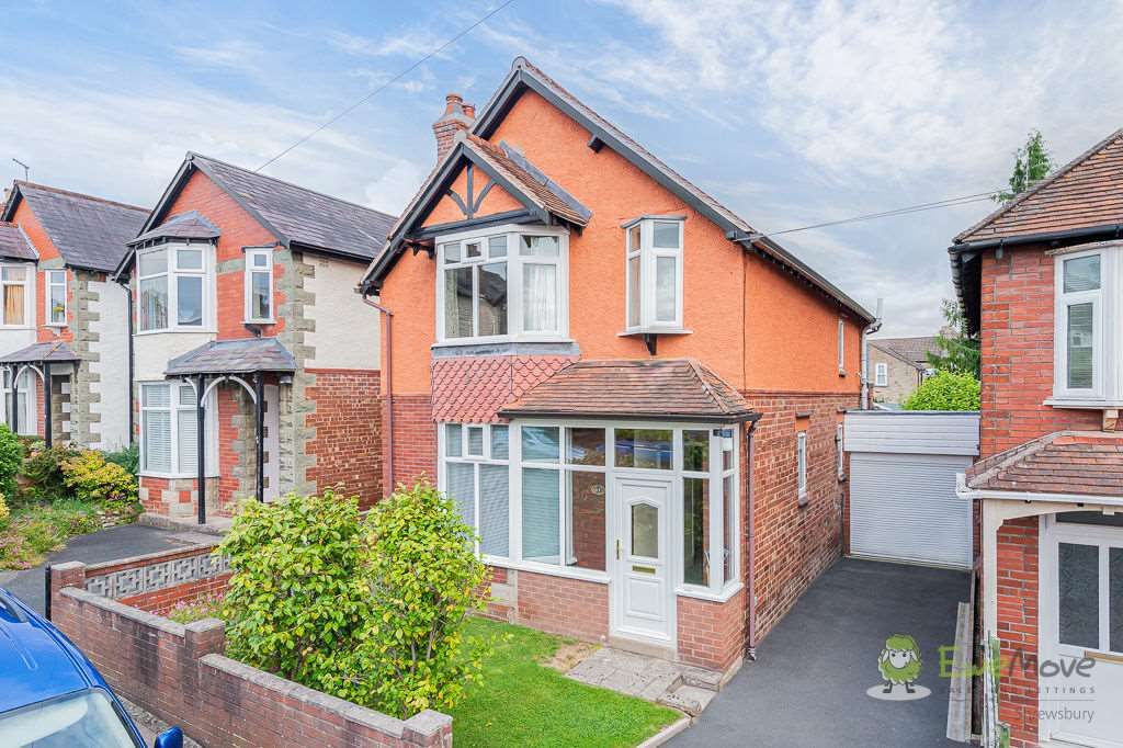 3 bed detached house for sale in Copthorne Drive, Shrewsbury SY3, £390,000