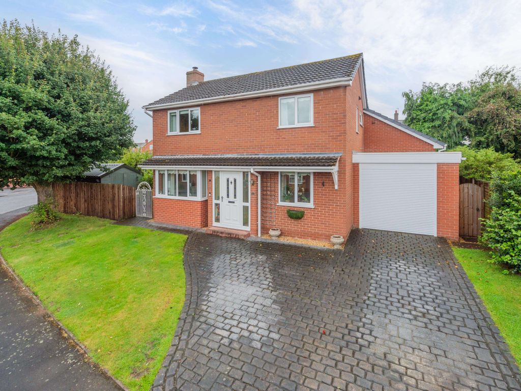 4 bed detached house for sale in Chestnut Drive, Bayston Hill, Shrewsbury SY3, £425,000