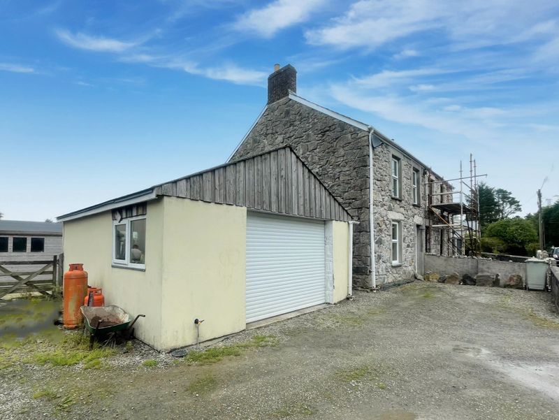 3 bed semi-detached house for sale in Chapel Road, Enniscaven, St.Dennis PL26, £350,000