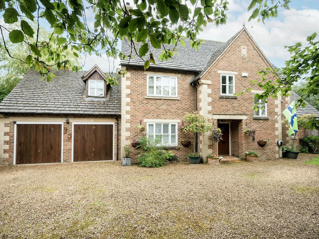 5 bed detached house for sale in Smith Barry Crescent, Upper Rissington GL54, £995,000