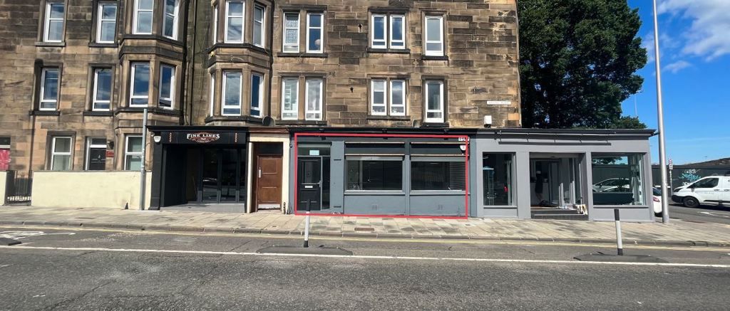 Retail premises to let in 23 Dalziel Place, Edinburgh EH7, £15,000 pa