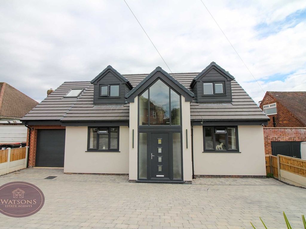 4 bed detached house for sale in Baker Road, Newthorpe, Nottingham NG16, £500,000