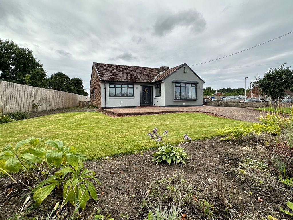 3 bed bungalow for sale in Plawsworth, Chester Le Street DH2, £385,000