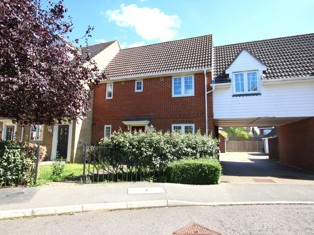 3 bed terraced house for sale in Acacia Drive, Dunmow CM6, £360,000