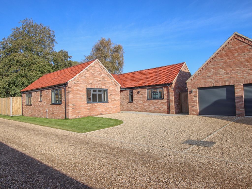 New home, 3 bed detached bungalow for sale in Station Road, Lakenheath, Brandon IP27, £450,000
