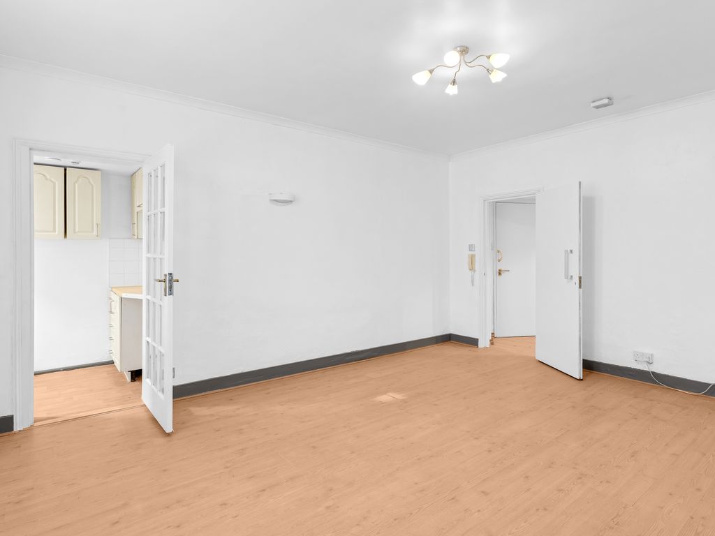 1 bed flat to rent in Pembridge Villas, London W11, £1,595 pcm