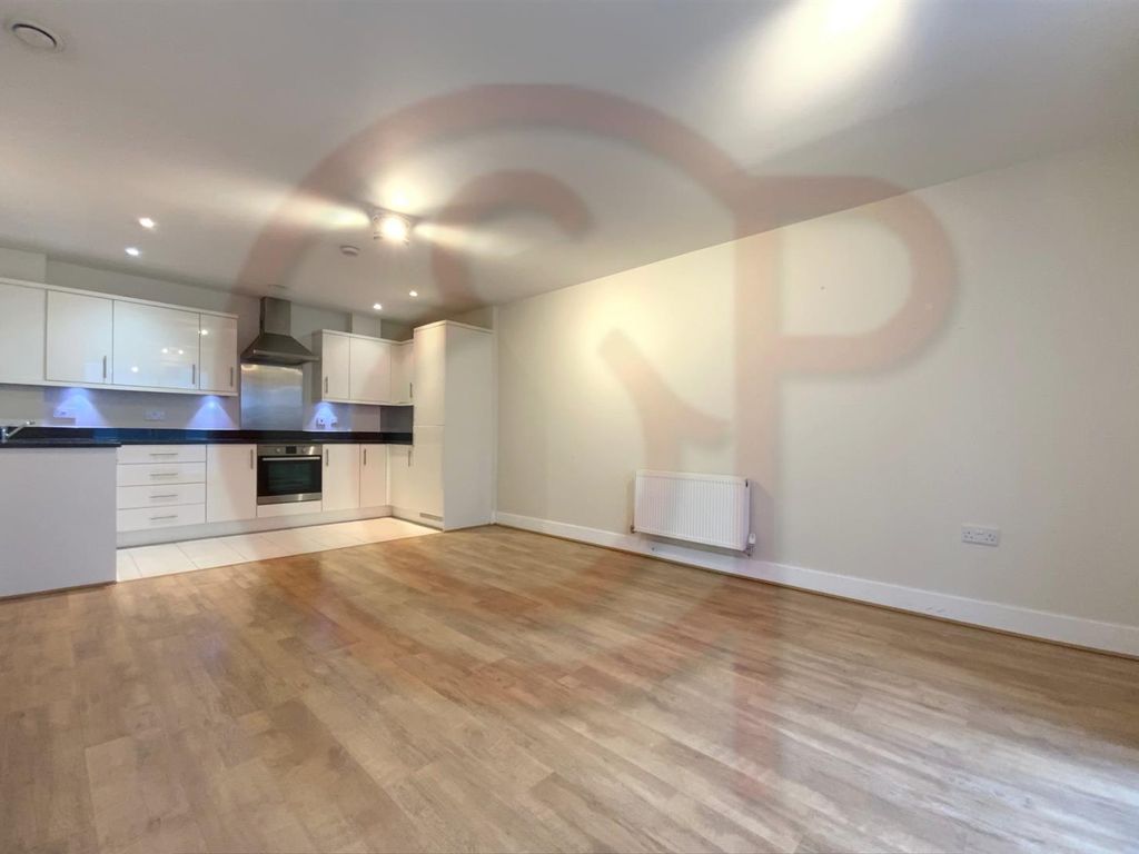 2 bed flat for sale in Glenthorne Road, Hammersmith W6, £650,000