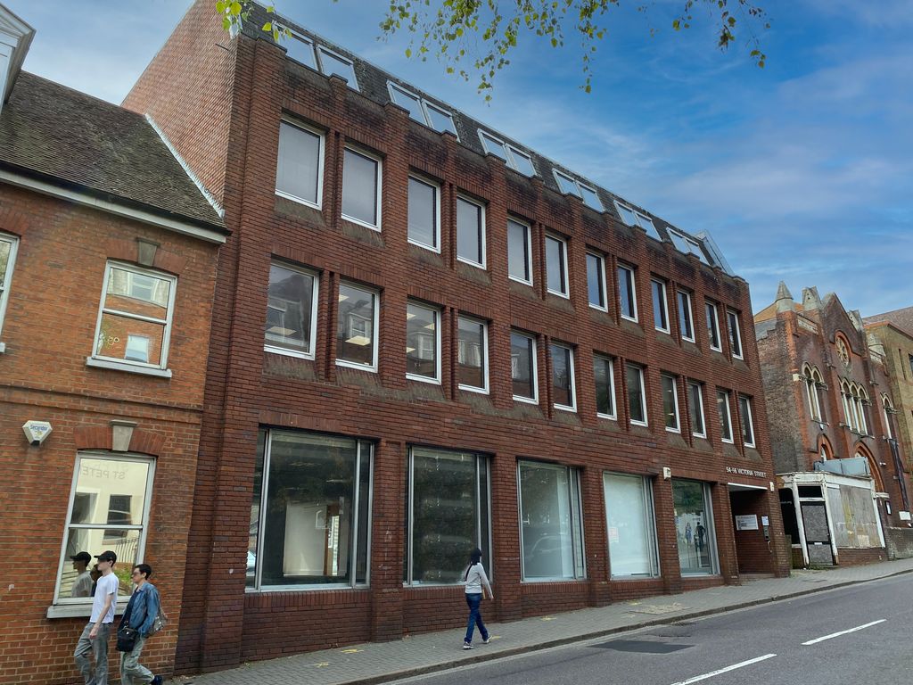 Office to let in Upper Floors, 54-56 Victoria Street, St. Albans AL1, £3,840 pa