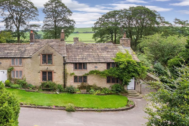 5 bed property for sale in Wincle, Macclesfield SK11, £1,200,000