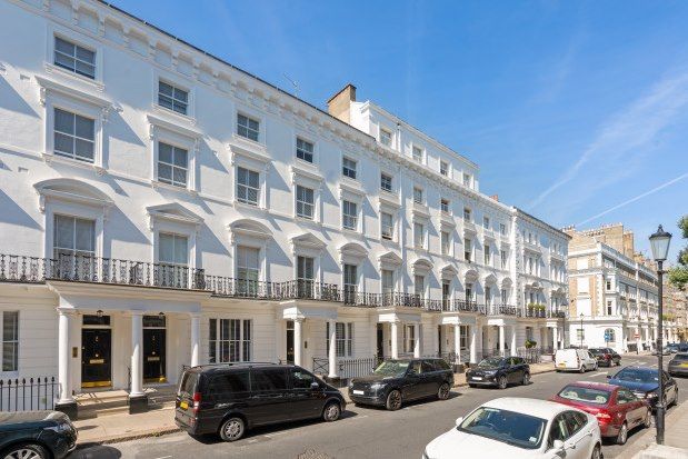 Room to rent in Foulis Terrace, London SW7, £1,560 pcm