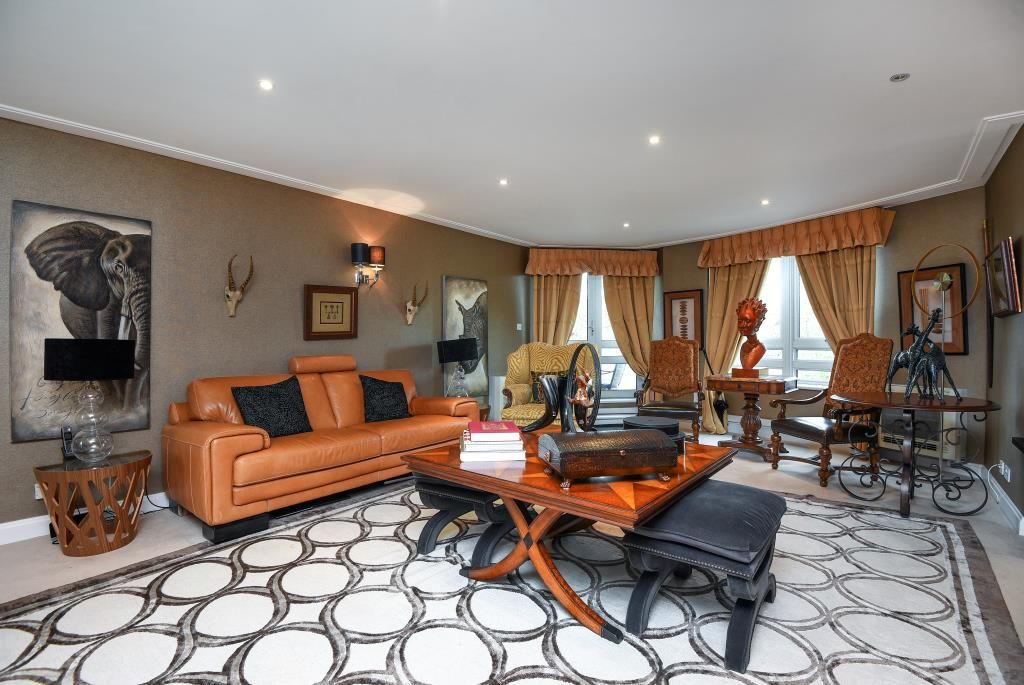 3 bed flat for sale in Templar Court, St Johns Wood NW8, £2,300,000