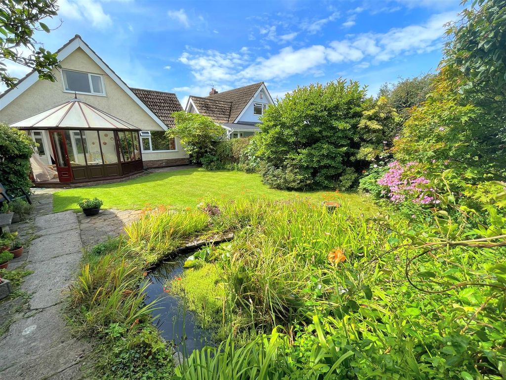 4 bed link-detached house for sale in Highpool Close, Newton, Swansea SA3, £400,000