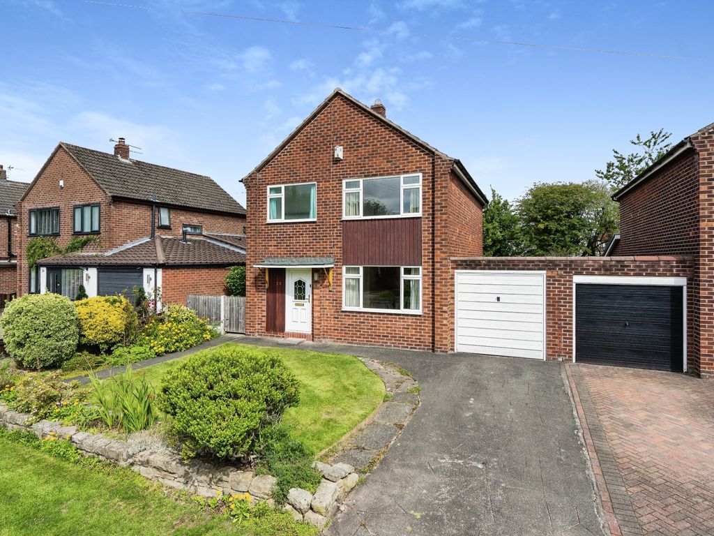 3 bed detached house for sale in Lodge Drive, Culcheth, Warrington, Cheshire WA3, £350,000
