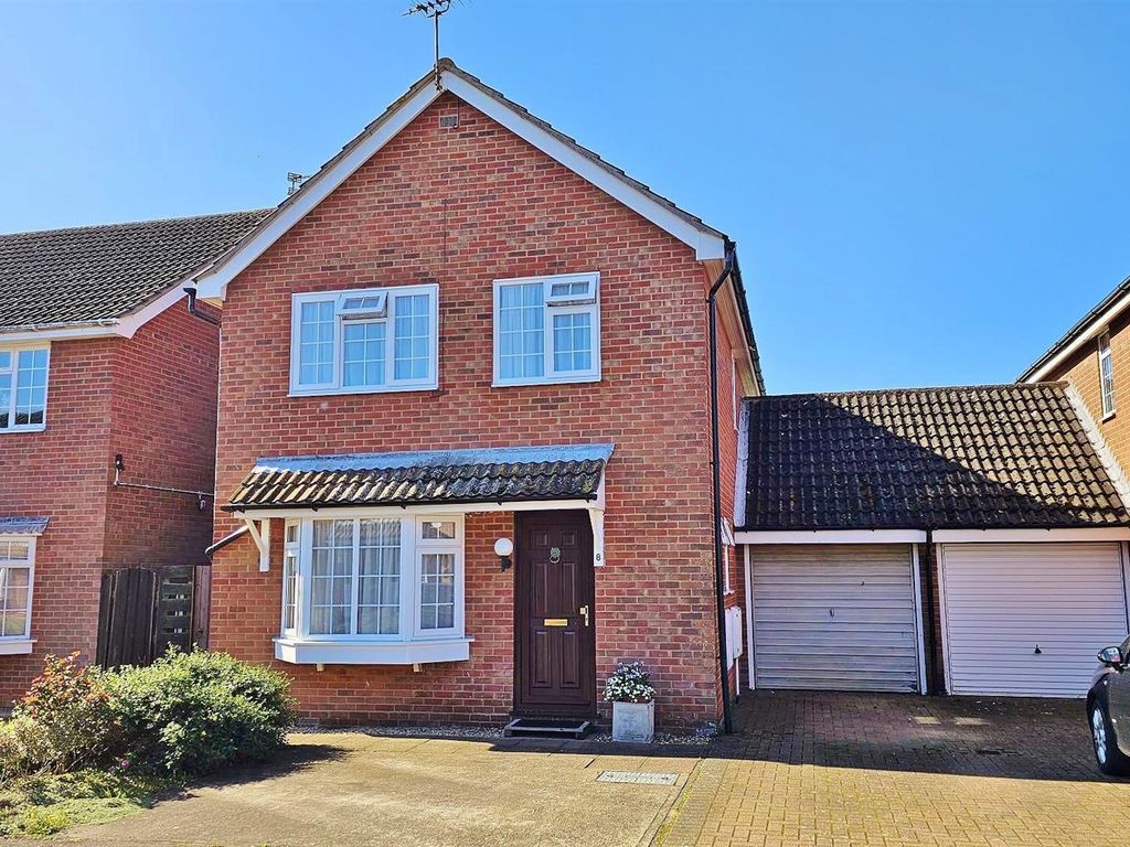 4 bed detached house for sale in Maple Drive, Kirby Cross, Frinton-On-Sea CO13, £375,000