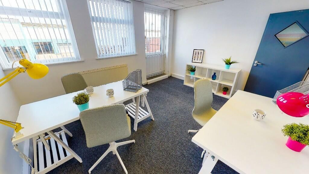 Serviced office to let in Planetary Road, Willenhall WV13, £3,660 pa